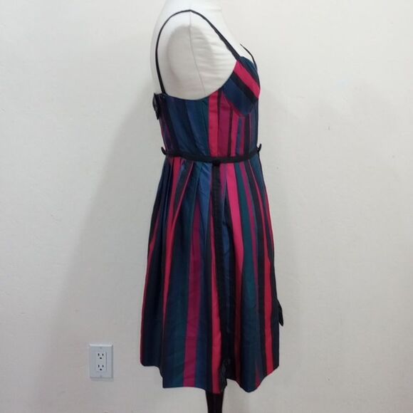 Marc Jacobs Striped Party Dress With Button And Bow Accents, Size 4 - Picture 6 of 11